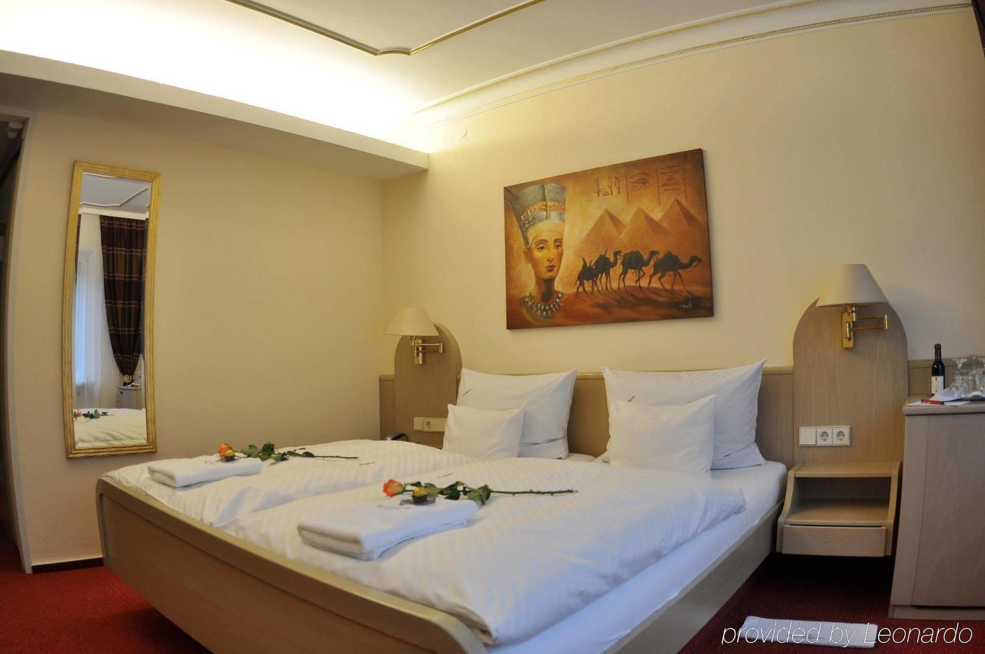 Hotel Ambiente Бад-Беллинген Экстерьер фото