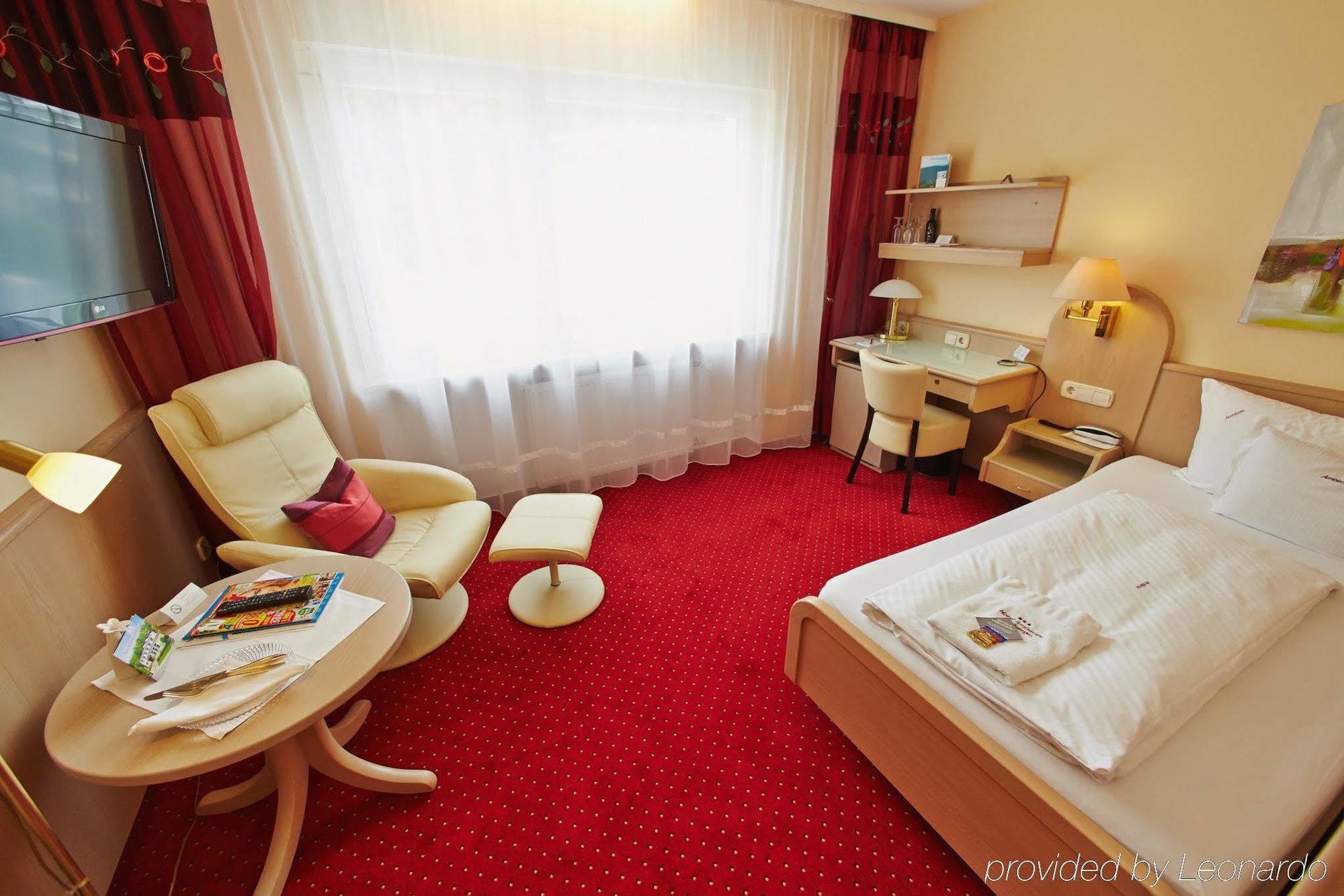 Hotel Ambiente Бад-Беллинген Экстерьер фото